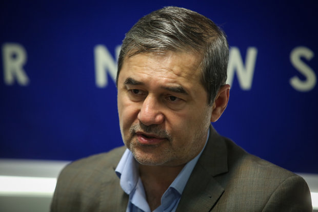 بهمن نامورمطلق