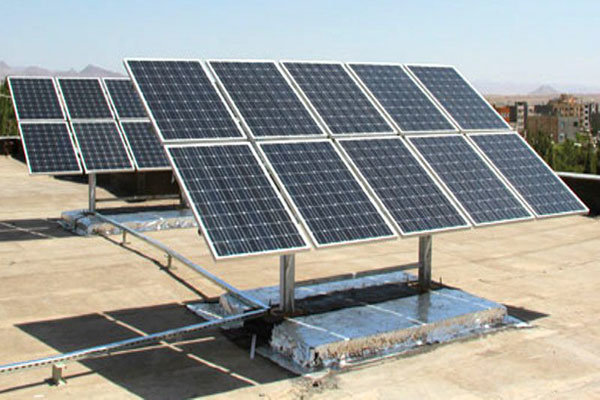 احداث نیروگاه خورشیدی ۷ مگاواتی در اراضی کبودراهنگ