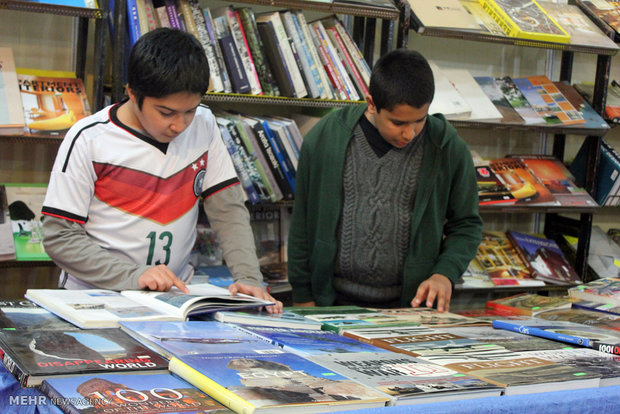 نهمین نمایشگاه بین‌المللی کتاب یزد به کار خود پایان داد