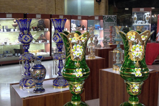 سازمان میراث فرهنگی میزبان نمایشگاه آبگینه نقش ایران می‌شود