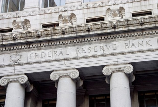 احتمال افزایش نرخ بهره فدرال رزرو آمریکا بیشتر شد/احتمال سقوط طلا