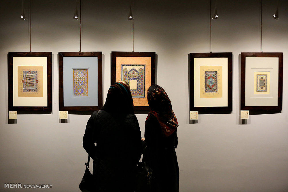 نمایشگاه آثار منتخب پنجمین دوسالانه تذهیب های قرآنی در مشهد