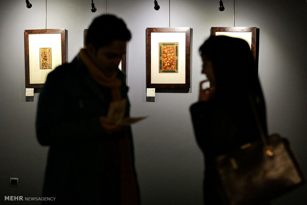 نمایشگاه آثار منتخب دوسالانه گل و مرغ در مشهد