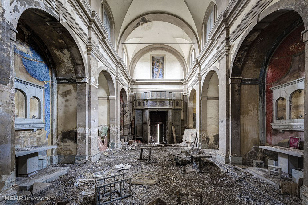 کلیساهای متروکه در اروپا‎