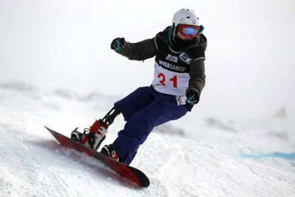اسکی معلولان - ورزش زمستانی معلولان 