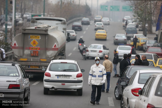 تهرانی ها در آلوده‌ترین «دی» ماه ۳ سال اخیر تنفس کرده اند