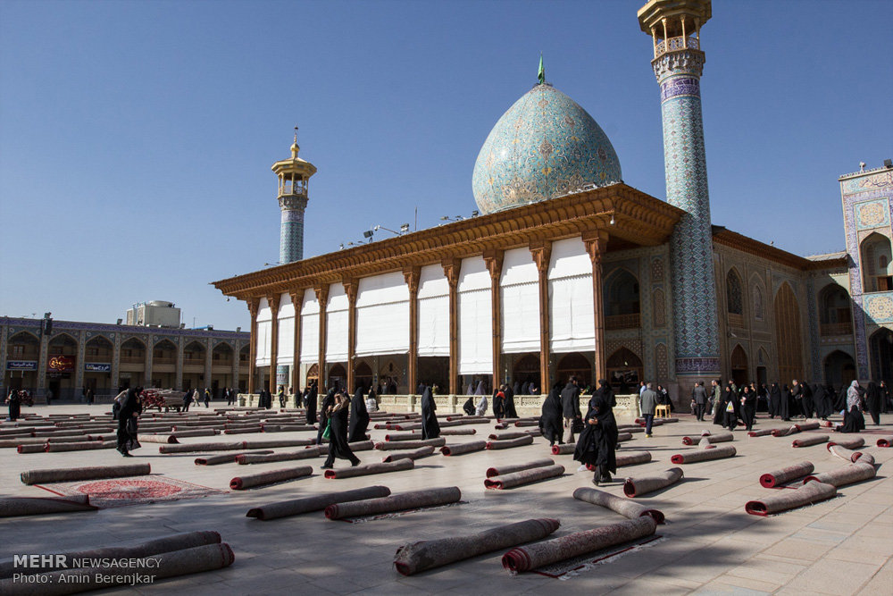 اقامه نماز طلب باران در شیراز