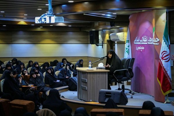 اولین ‌مجمع عمومی زنان جبهه مردمی نیروهای انقلاب اسلامی برگزار شد
