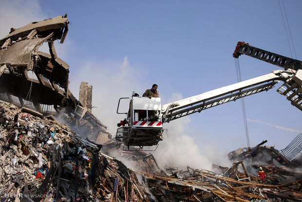 تخریب کنترل شده ساختمان مجاور پلاسکو