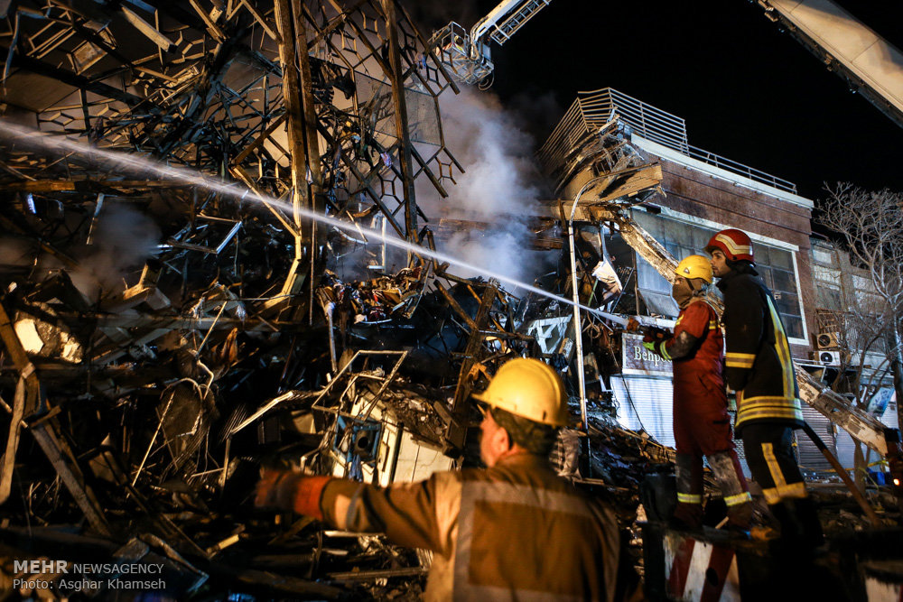 عملیات امداد و نجات حادثه دیدگان ساختمان پلاسکو -۱