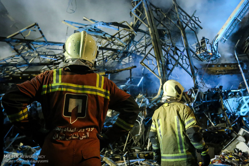 عملیات امداد و نجات حادثه دیدگان ساختمان پلاسکو -۲