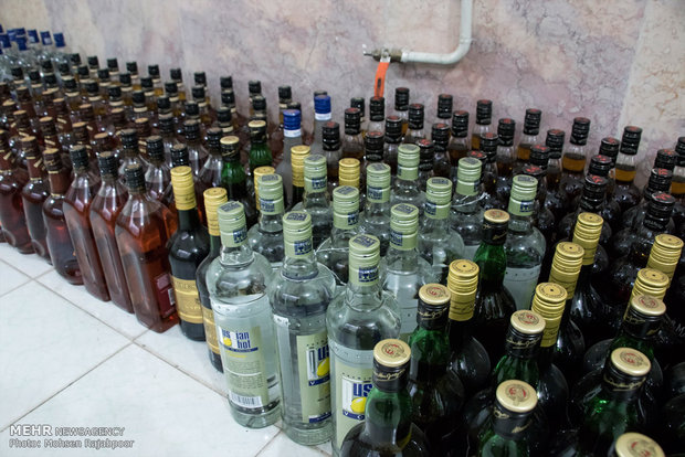 توقیف محموله مشروبات الکلی خارجی در کرمان
