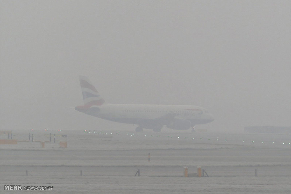 هوای سرد و مه آلود در انگلیس