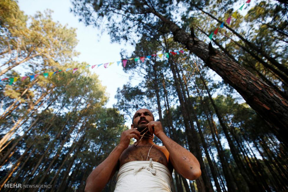 جشنواره یک ماهه هندوها در نپال‎