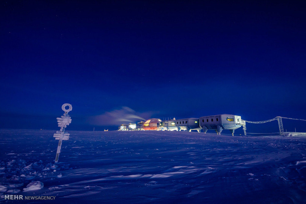 یک سال زندگی در قطب جنوب‎