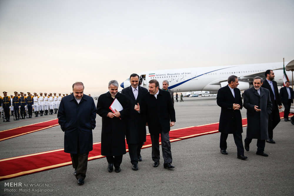 بدرقه رسمی رئیس جمهور در سفر به عمان و کویت