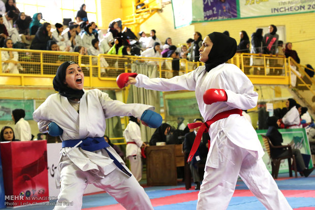 راهیابی هشت کاراته کا به اردوی تیم ملی بانوان