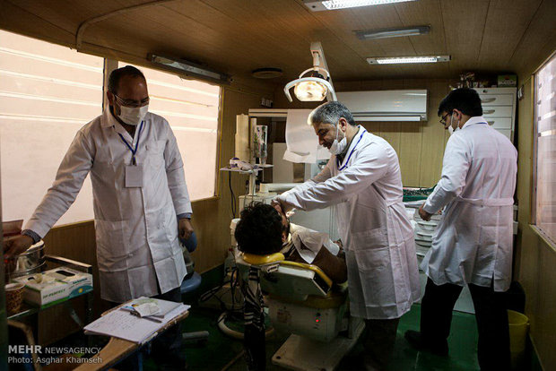 خدمات رایگان دندانپزشکی به روستاییان پلدشت ارائه می شود