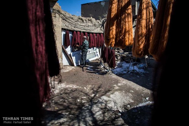 Traditional dyer caters to rug weaving workshops