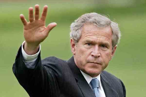جورج بوش: رسانه ها بخشی ضروری از حیات دموکراسی هستند