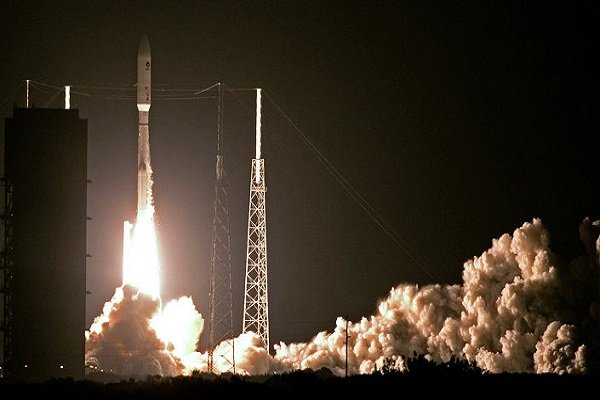 آمریکا ماهواره جاسوسی به فضا پرتاب می کند