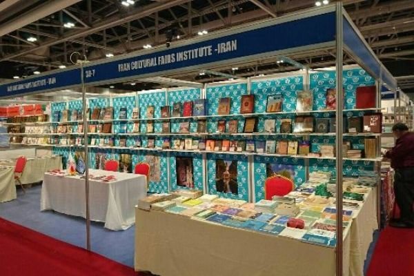 حضور «سمت» با کتاب های عربی در نمایشگاه بین‌المللی کتاب مسقط