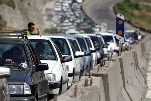 تردد بیش از دو میلیون خودرو در جاده های زنجان