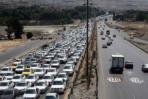 ترافیک در آزاد راه تهران - کرج/وضعیت جاده هراز
