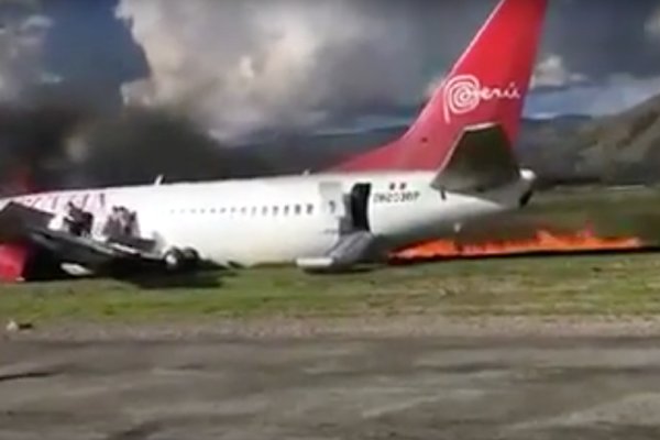 هواپیمای پرو با ۱۴۱ سرنشین دچار سانحه شد,