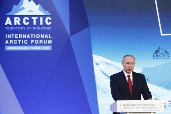 پوتین: انتقاد غرب از نحوه برخورد روسیه با معترضان «مغرضانه» است