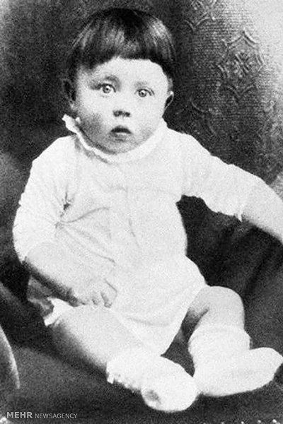 هیتلر چگونه مرد همسر هیتلر مرگ هیتلر فرزندان هیتلر عکس قدیمی خواهر هیتلر پدر و مادر هیتلر بیوگرافی هیتلر Adolf Hitler