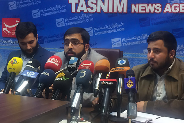 جهانگیری داربستی برای سرپا نگاه داشتن روحانی است