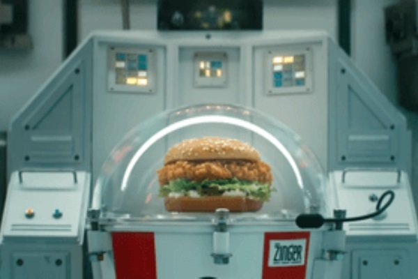 از این پس فضانوردان هم ساندویچ می خورند