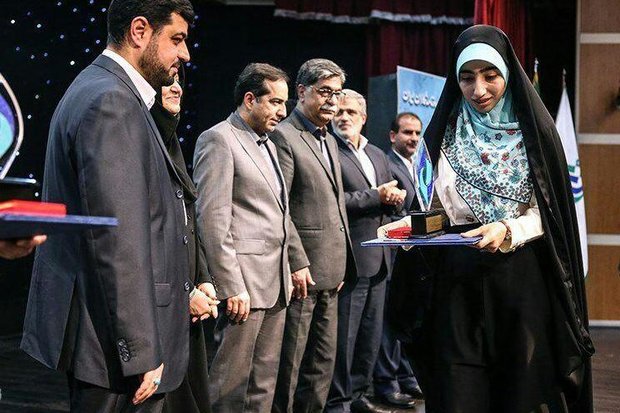 خبرنگار مهر برگزیده جشنواره سراسری مطبوعات و خبرگزاری‌ها شد