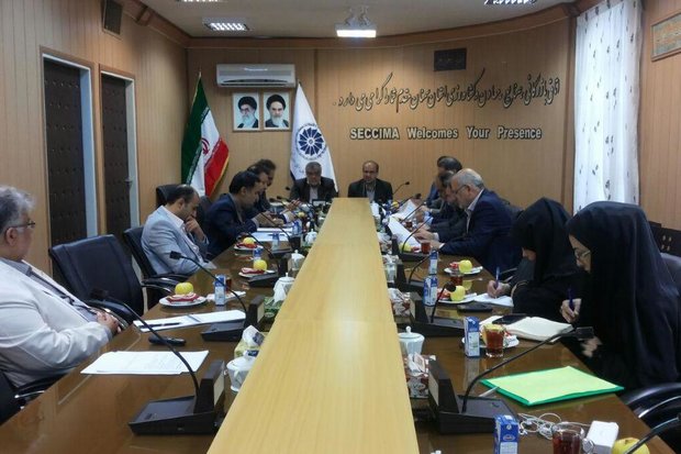 اتاق بازرگانی سمنان - کراپشده