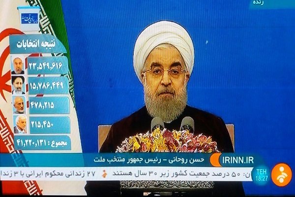 روحانی در گفتگو با مردم: خود را متعهد به برنامه‌هایم می‌دانم/ ملت پیروز انتخابات‌اند