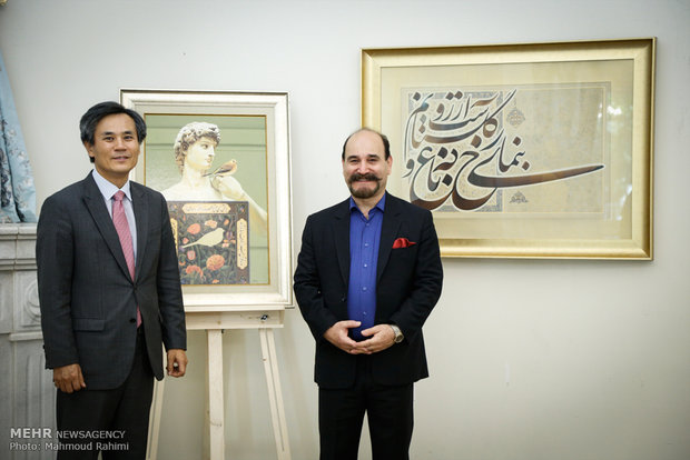 آثار هنرمند ایرانی به منزل سفیر کره جنوبی رفت/ ارائه یک پیشنهاد
