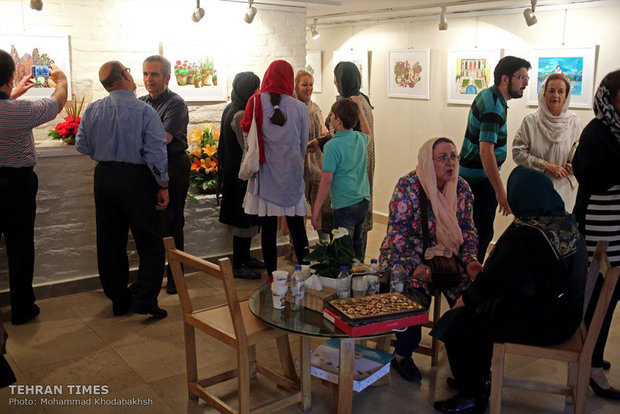 86-year-old art phenom showcases works at Golestan Gallery