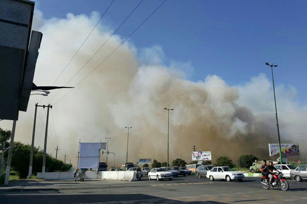 آتش سوزی در انبار گوگرد پالایشگاه اصفهان ۸ مصدوم داشت