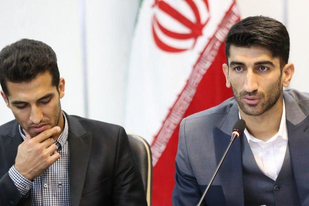 «وحید امیری» و «علیرضا بیرانوند» سفیران محیطزیست شدند وحید امیری و علیرضا بیرانوند - کراپشده