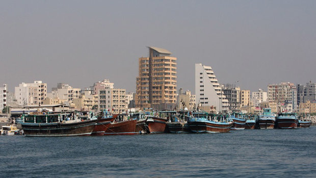 بندرعباس و بندرباری ایتالیا خواهرخوانده می شوند شهر بندرعباس
