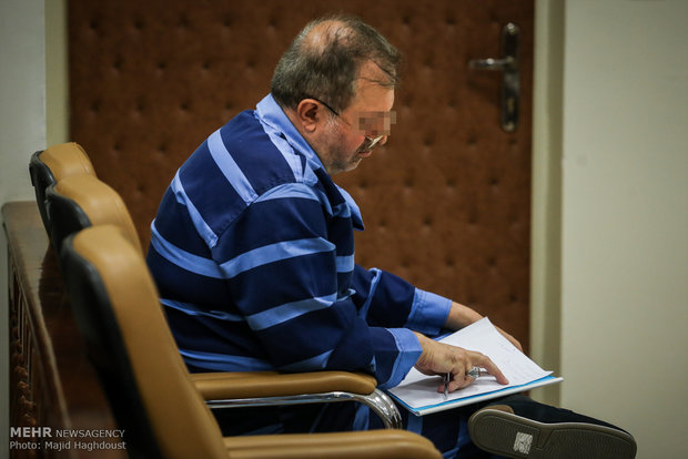 از۳۰سال خدمت دروزارت اطلاعات تاهدیه یک میلیاردی برای دخترمتهم 1 پایگاه خبری ججین دومین جلسه محاکمه همدستان بابک زنجانی در دادگاه انقلاب/ حمید فلاح هروی