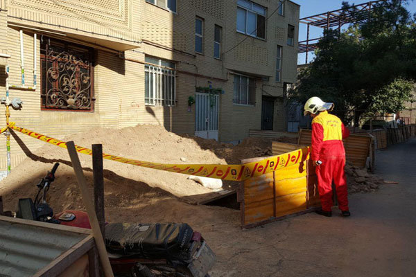 ریزش مرگبار چاه در پایتخت /کارگر ۲۴ ساله جان باخت