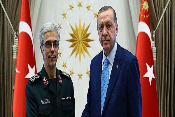 همکاری ایران و ترکیه کلید قطع مداخلات خارجی در منطقه است