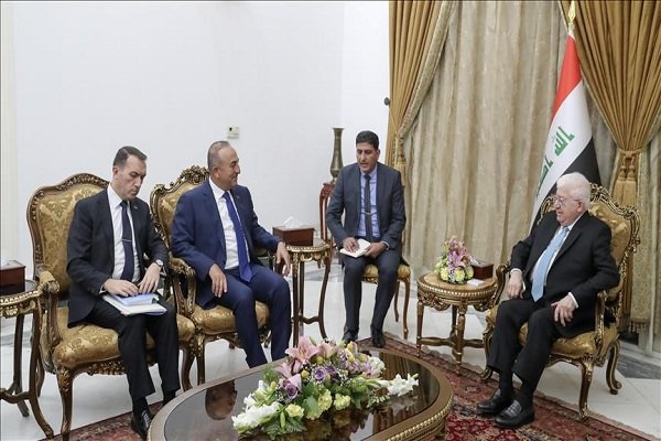 وزیر خارجه ترکیه با رئیس جمهور عراق دیدار کرد