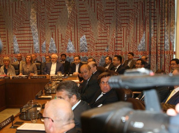 دومین نشست وزیران خارجه ایران و ۱+۵ آغاز شد
