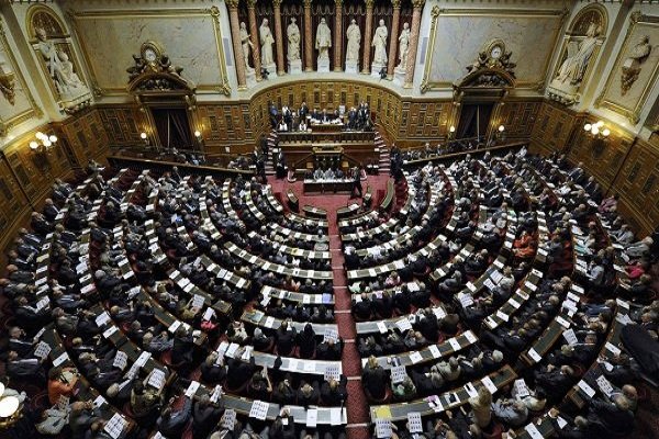 شکست حزب حاکم فرانسه در انتخابات مجلس سنا