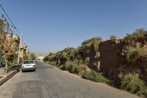تصاویر/ تپه ۷۰۰۰ ساله پوستچی شیراز