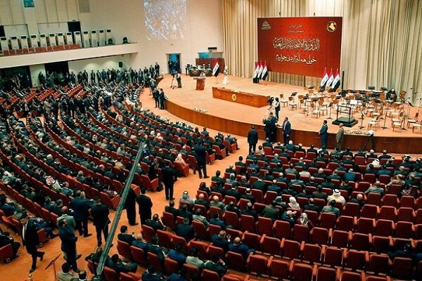 نماینده عراقی: هرگز به دیکتههای آمریکا تن نمیدهیم نماینده عراقی: هرگز به دیکتههای آمریکا تن نمیدهیم