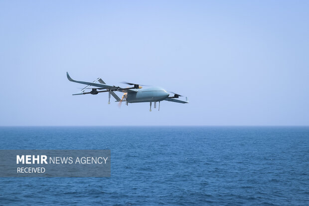 آسمان در تسخیر پهپادهای«آجا»/ تجهیز پرندهها به تسلیحات مدرن